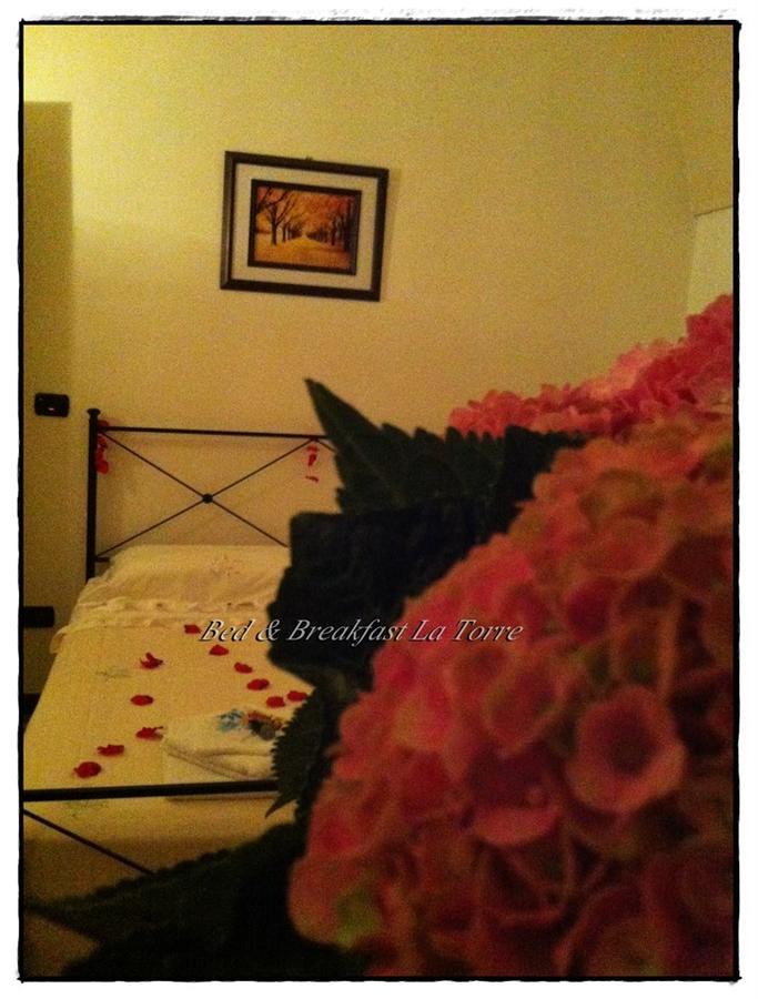 Bed and Breakfast La Torre Dolceacqua Habitación foto