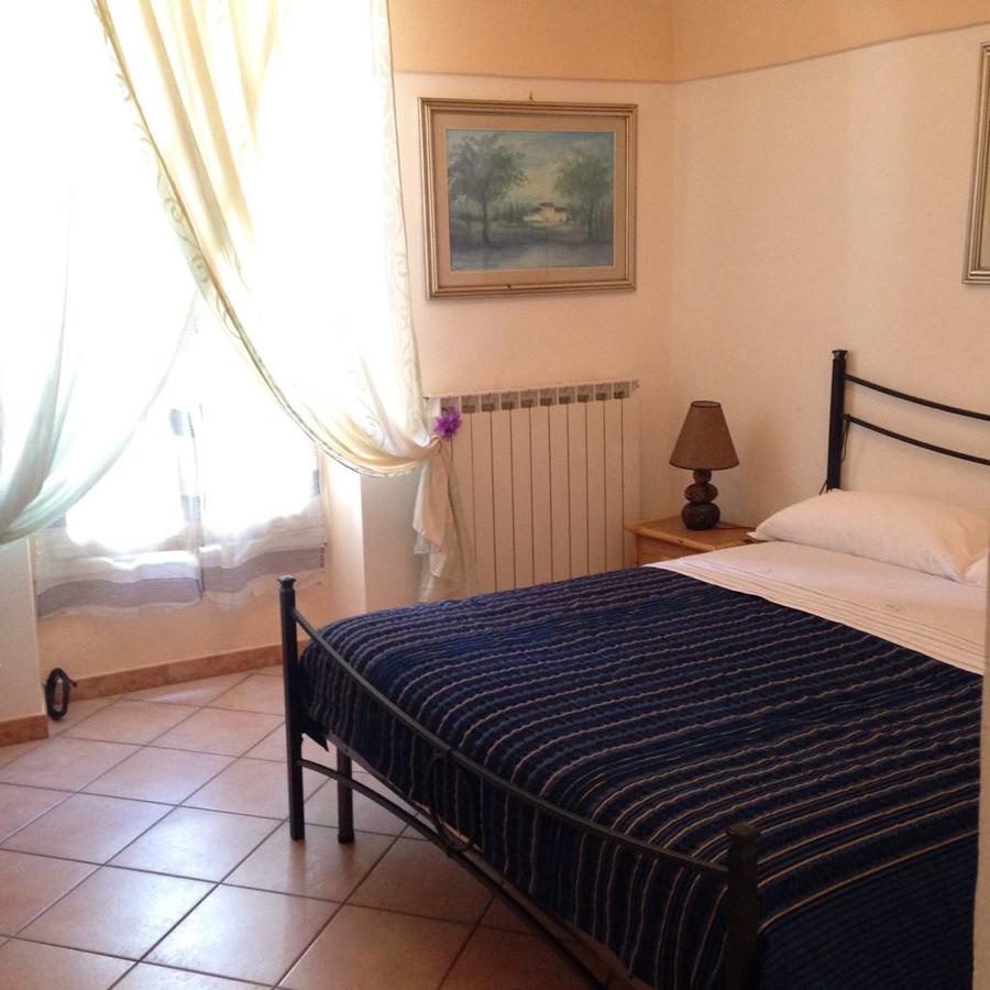 Bed and Breakfast La Torre Dolceacqua Exterior foto